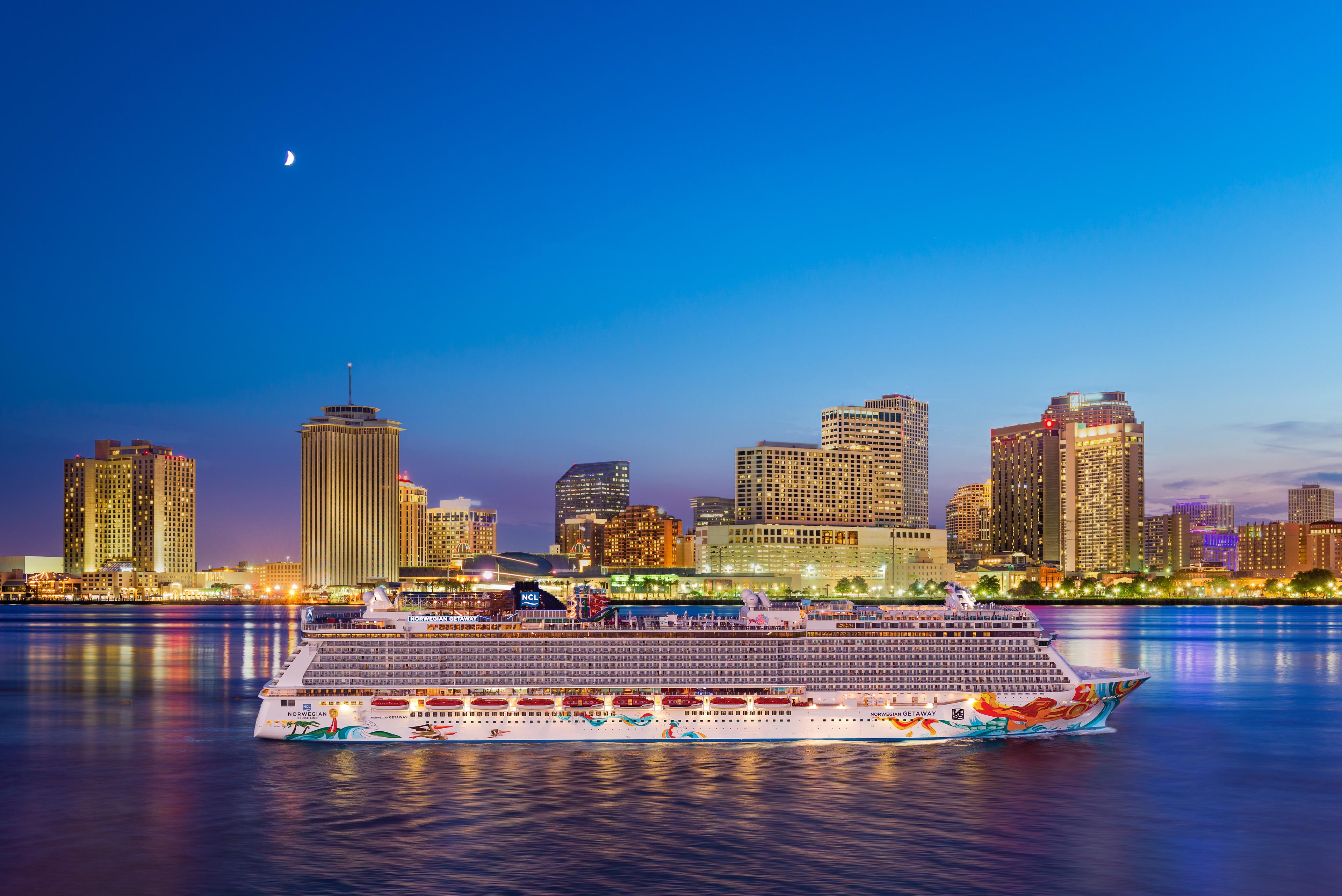 Canada At Par with Norwegian Cruise Line - background banner
